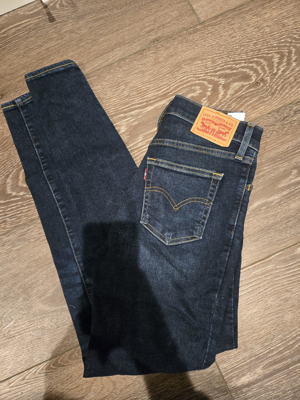Levi's Women's Dark Blue Skinny Jeans